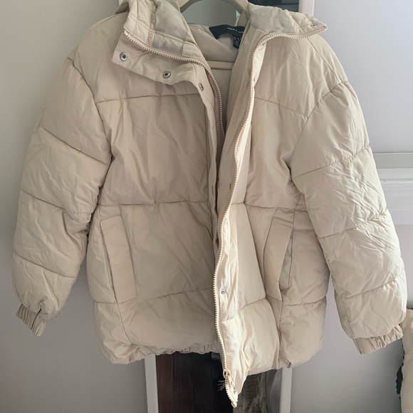 Vero Moda Winter Puffer Jacket in Irish Cream size XS - Picture 6 of 8